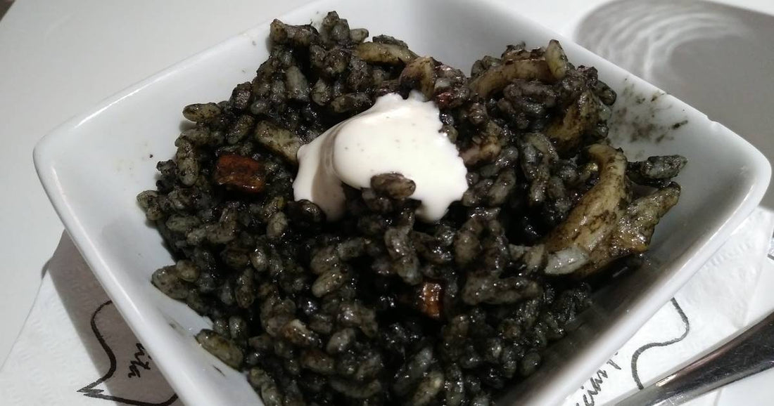 Risotto nero (Tintenfischrisotto)