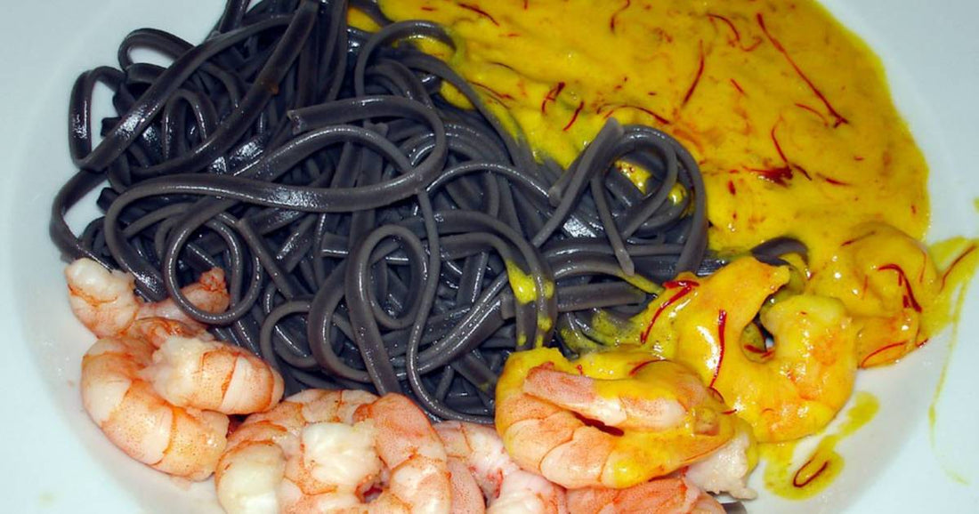 Pasta mit Königsgarnelen in Safransoße