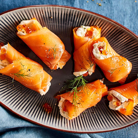 Lachsröllchen mit Mascarpone-Dill-Creme