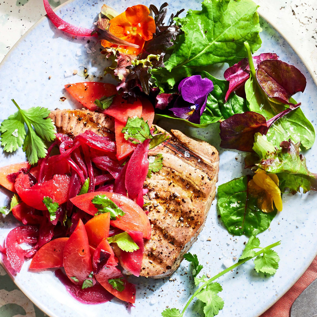 Gebratene Thunfischsteaks zu Nektarinensoße