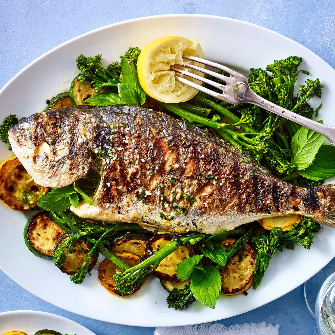 Gegrillte Dorade mit mariniertem Gemüse