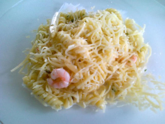 Schnell Nudelpfanne mit Spargel und Krabben