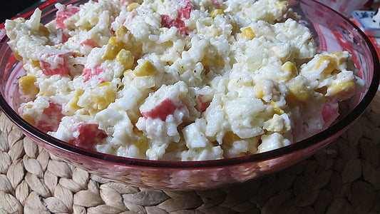 Russischer Reissalat mit Surimi oder Shrimps von crashtopf