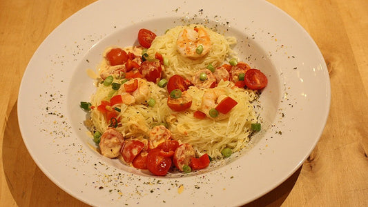 Spaghetti mit Scampi in Paprika - Chili Sauce von Becki_78