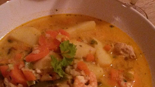 Fischsuppe auf Gemüsebett von Chief_Simon