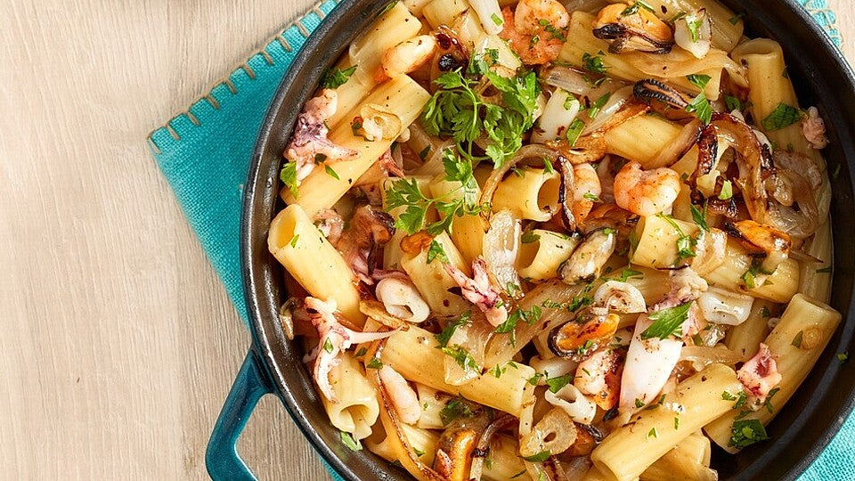 One-Pot-Pasta mit Meeresfrüchten von fuerjedentag
