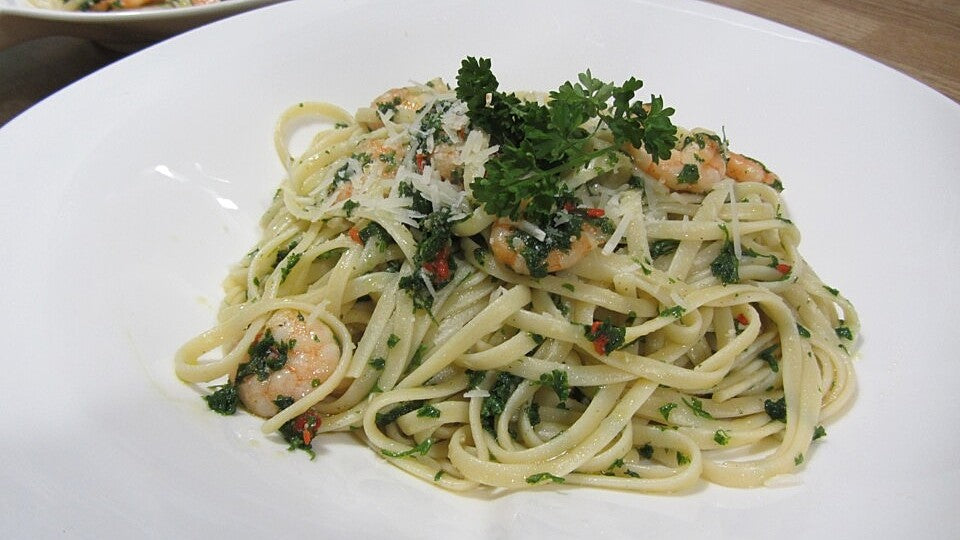 Spaghetti aglio e olio mit Knoblauchgarnelen von madb