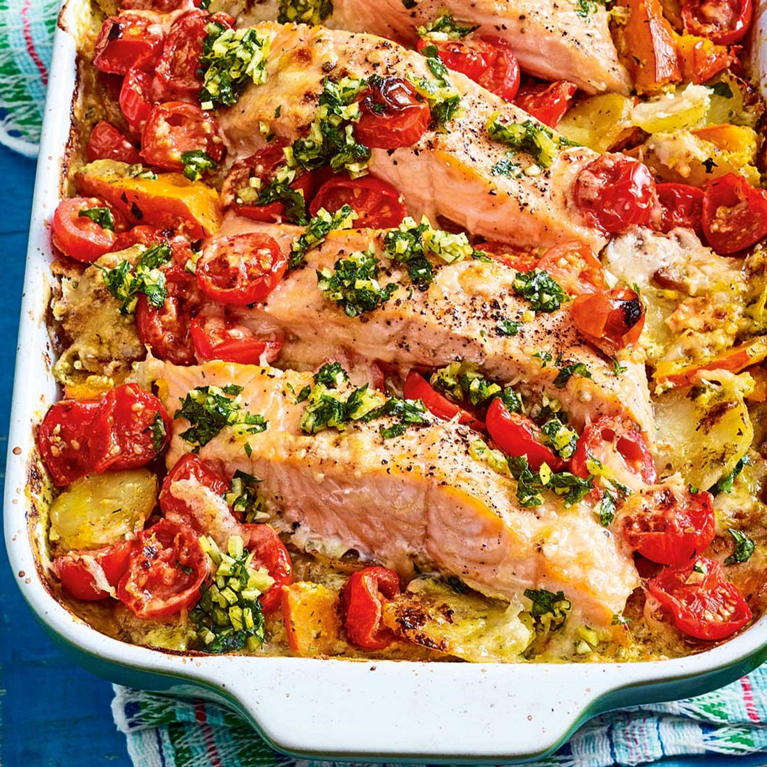 Gratinierter Ofenlachs mit Kräutersahne