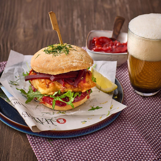 Backfisch-Burger mit Rote-Bete-Pickles